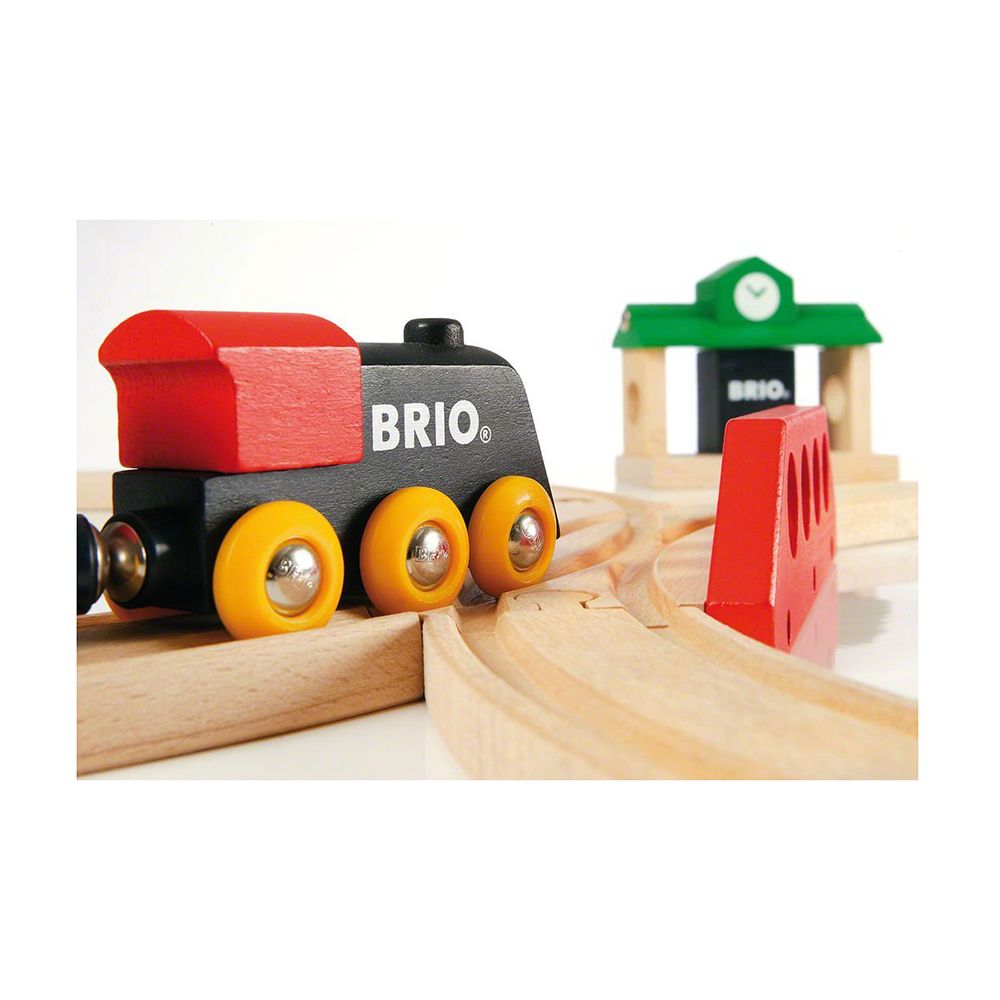 Влак с релси и гара - класически комплект