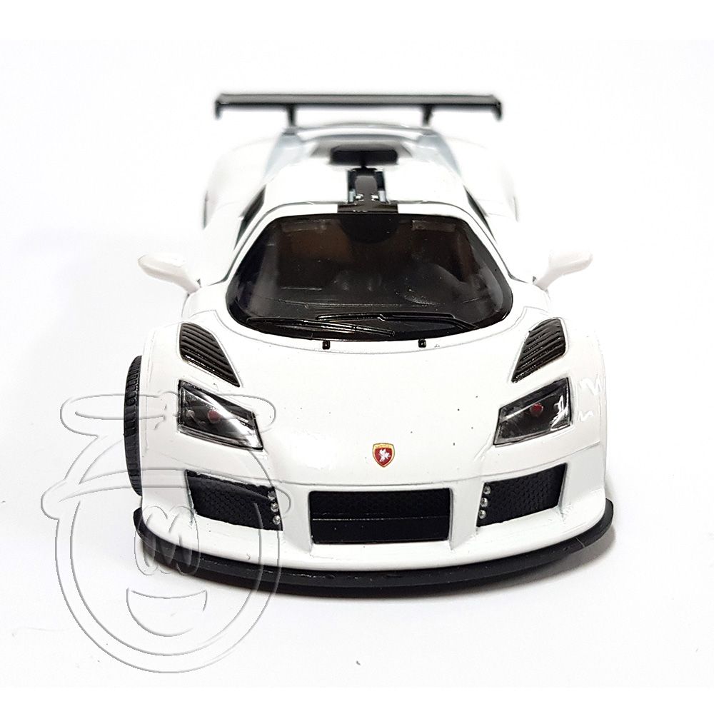 Метална кола, Gumpert Apollo Sport, 2010, бяла