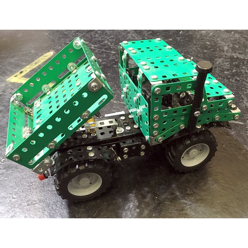 Метален конструктор, Камион MERCEDES BENZ UNIMOG