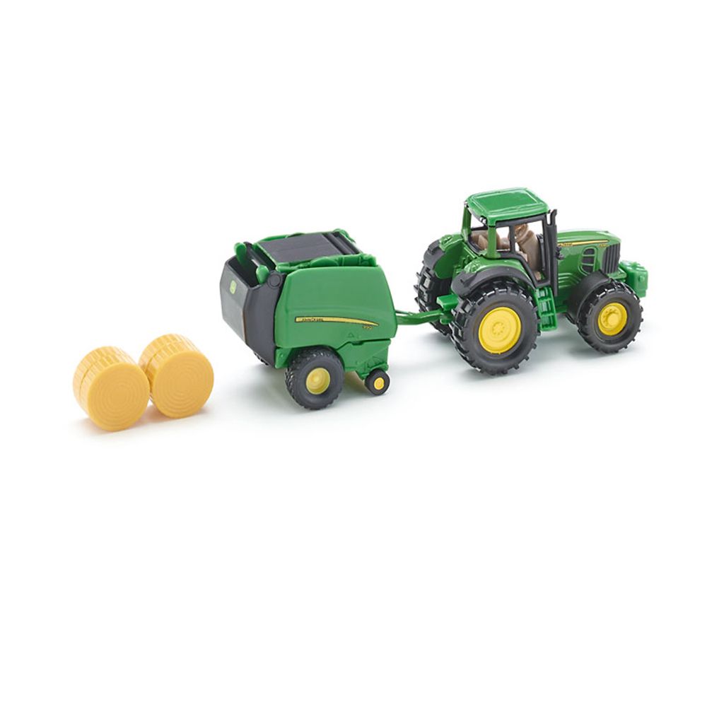 Трактор John Deere с балировачка за кръгли бали