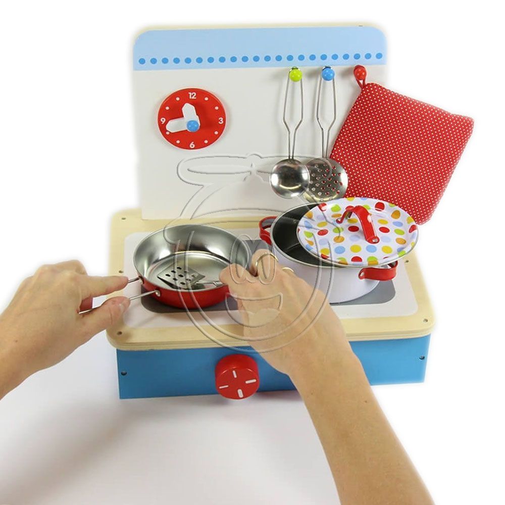 Детска дървена настолна кухня, Вълшебство