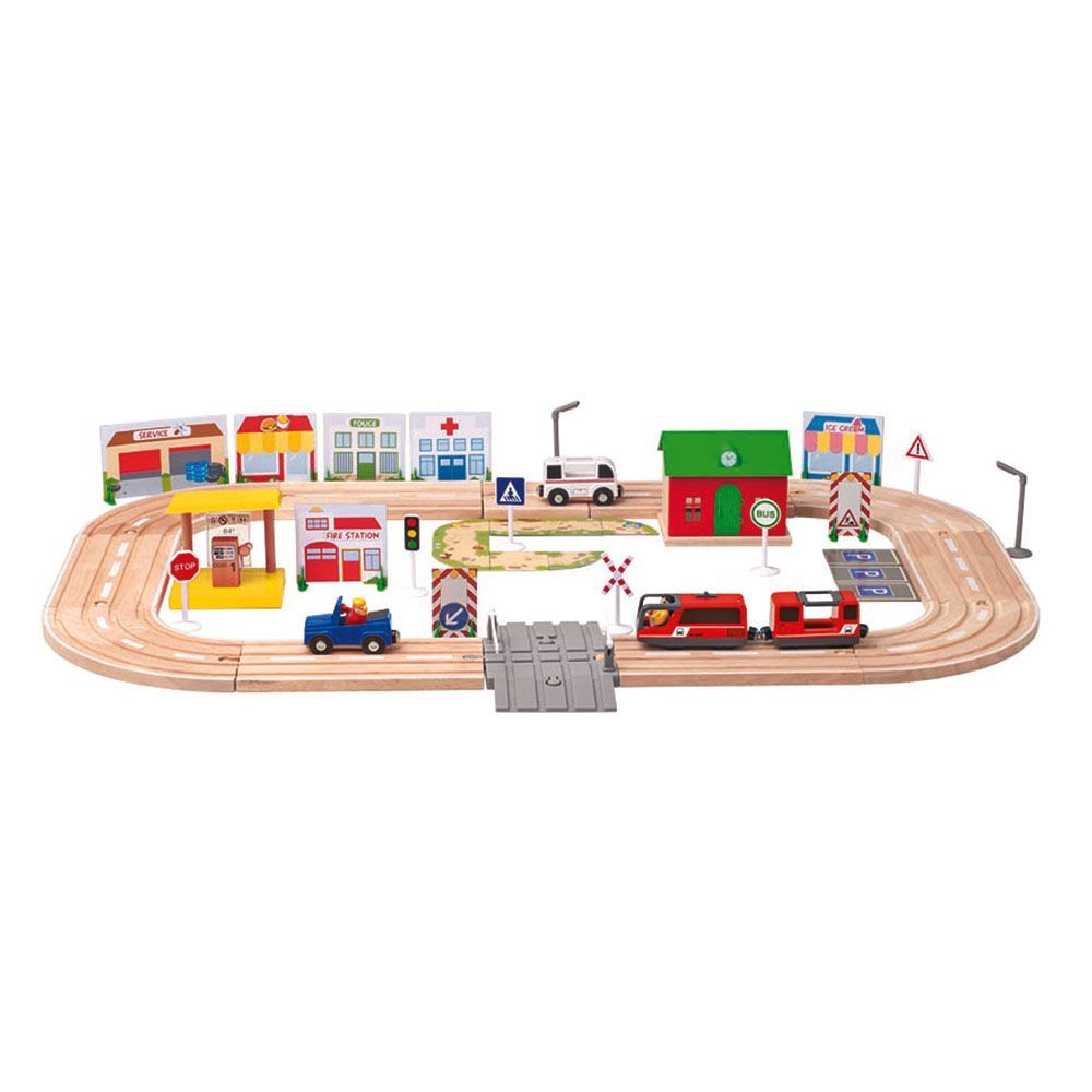 Woodyland, Дървен влак с релси и локомотив с батерия, Град