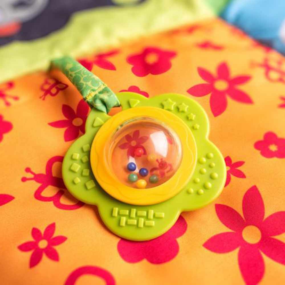 Пъстър свят - бебешко килимче за активни занимания