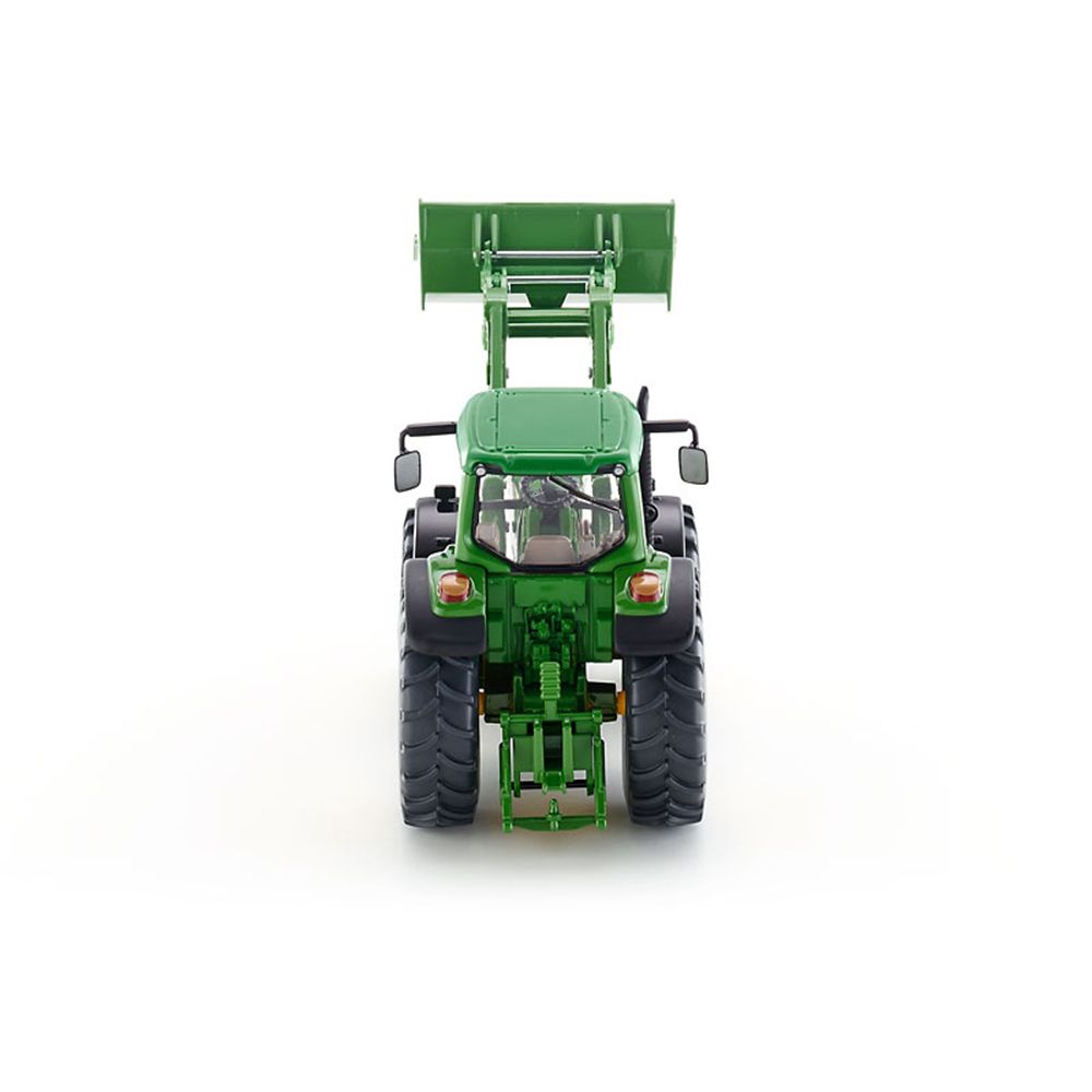 Трактор John Deere с преден товарач