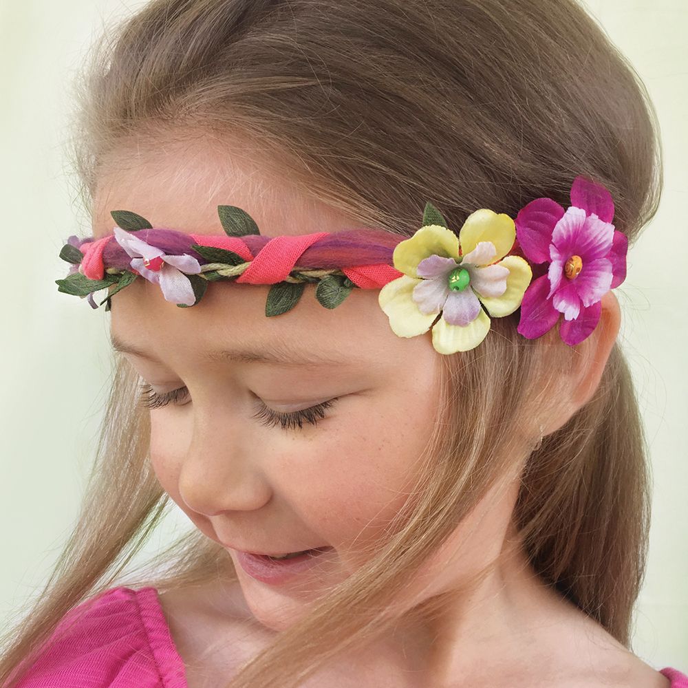 Модерни бижута и аксесоари, Хазелия