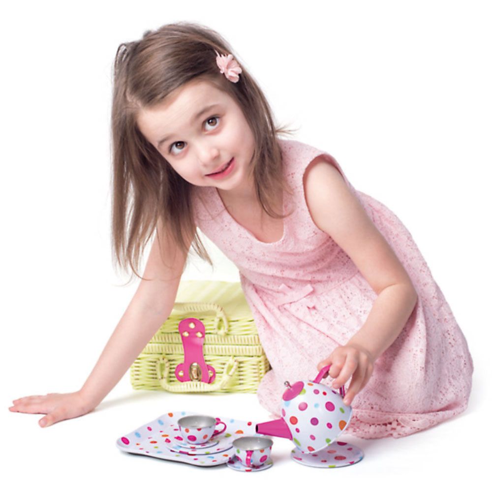 Куфарче за пикник с чаен метален сервиз