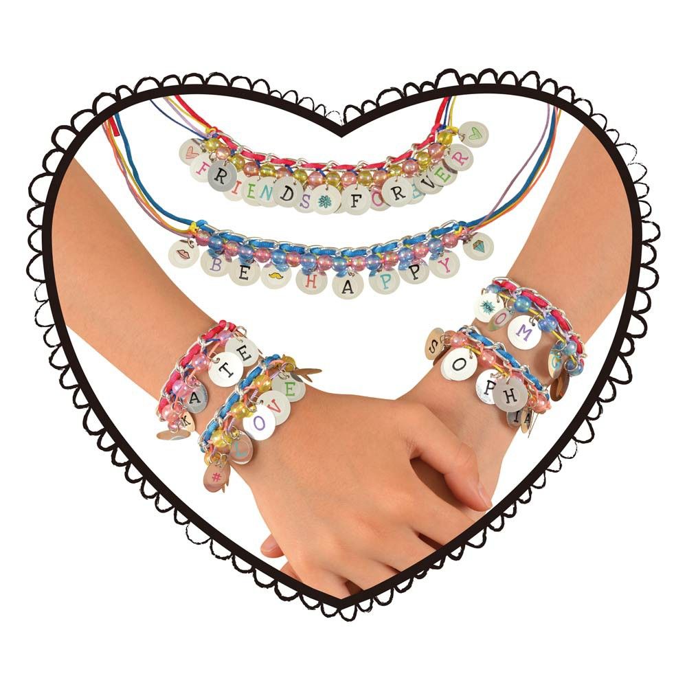 Гривнички с висулки и букви