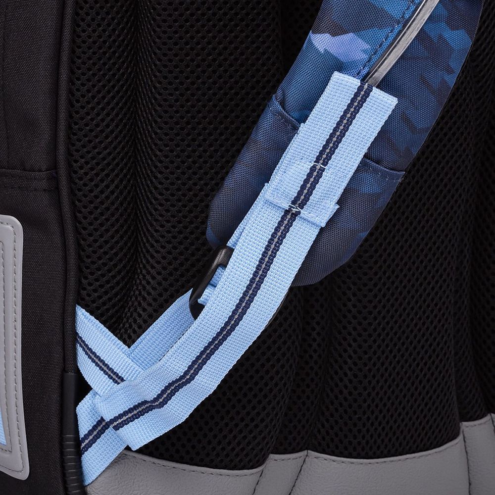 Анатомична ученическа раница, Квадратно синьо