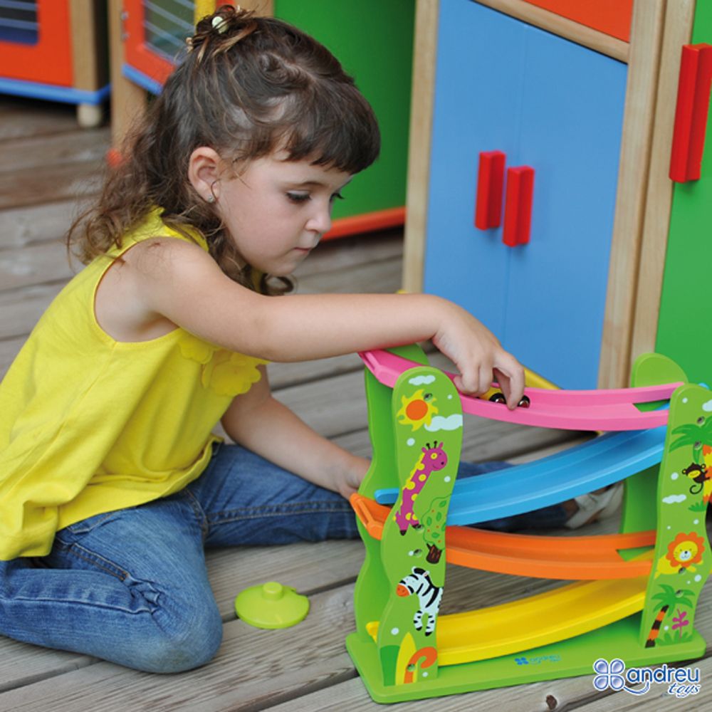 Забавно роли с колички