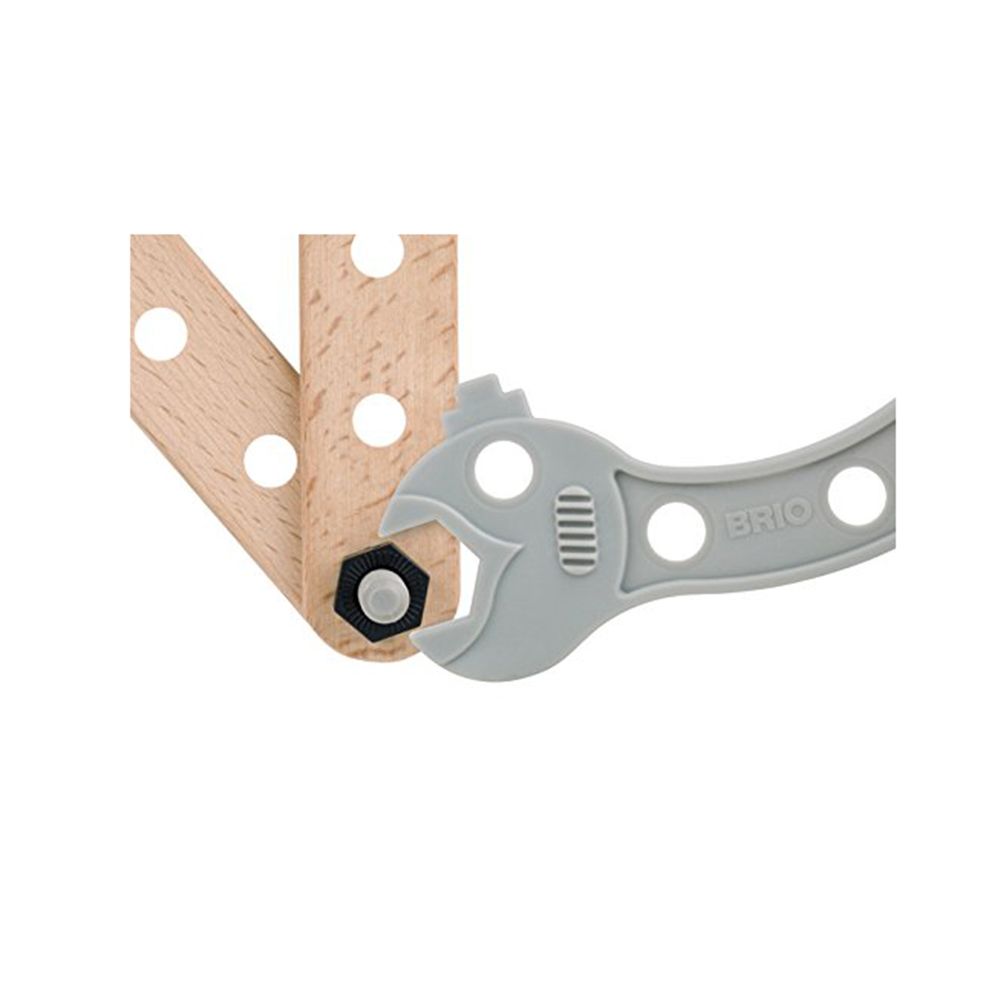 Конструктор 48 части, базов комплект в куфарче