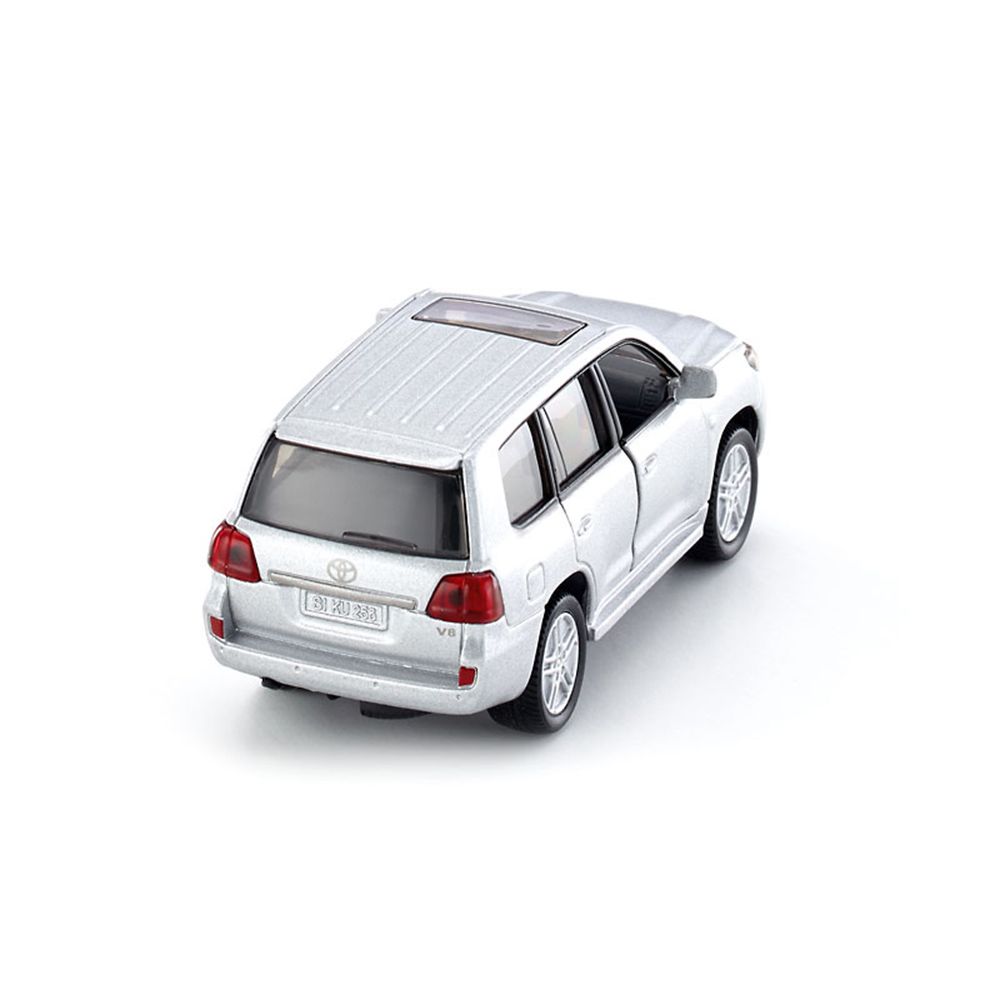 Метална кола, Toyota Landcruiser