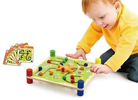 Лабиринт с топчета, Трак-трак