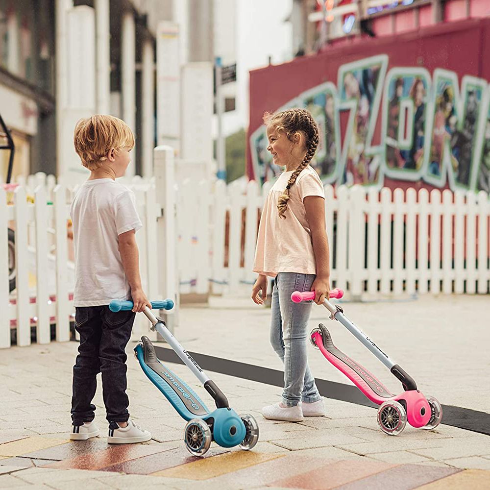 Тротинетка за деца, сгъваема със светещи гуми