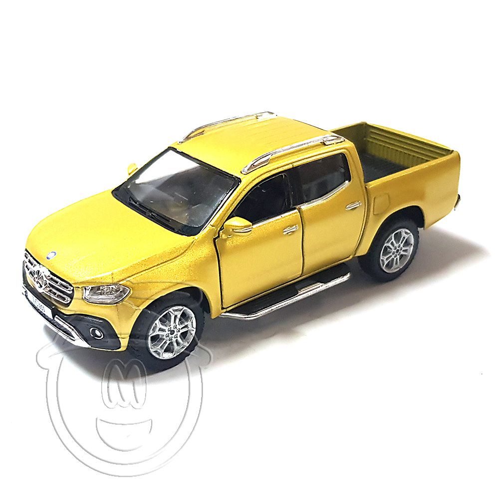 Метална кола, Mercedes BenzX-Class