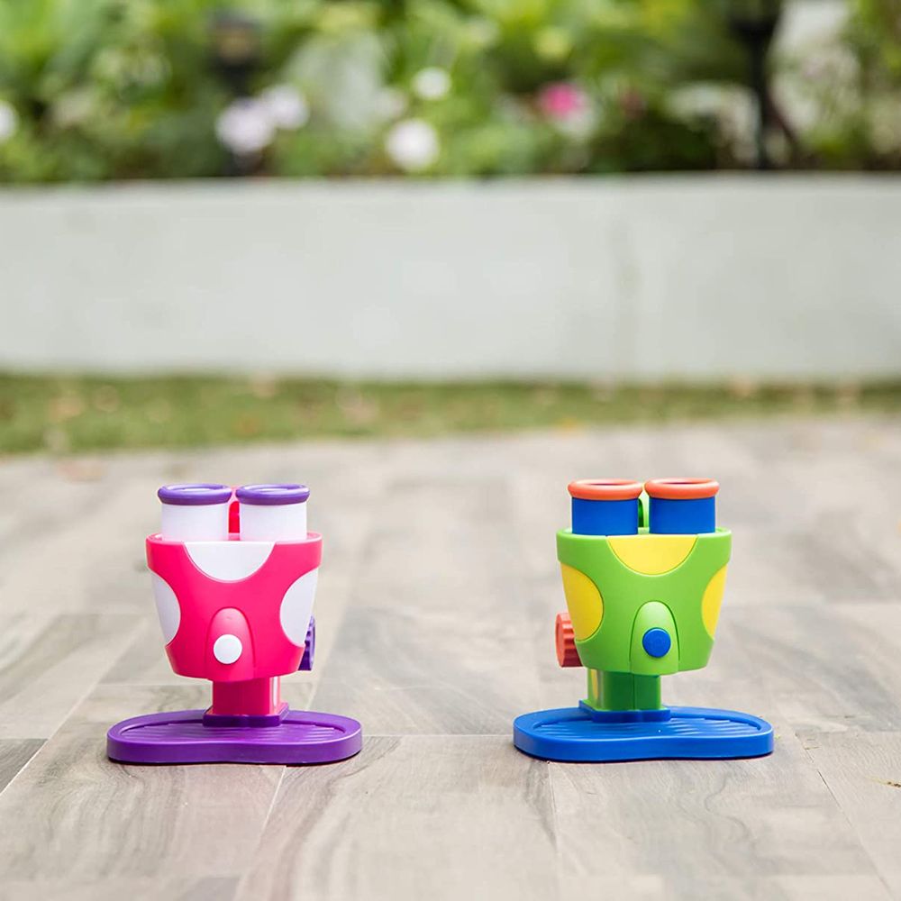 Моят първи микроскоп, Откривател