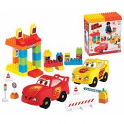 Пластмасов конструктор, Автомобилно състезание, 41 части