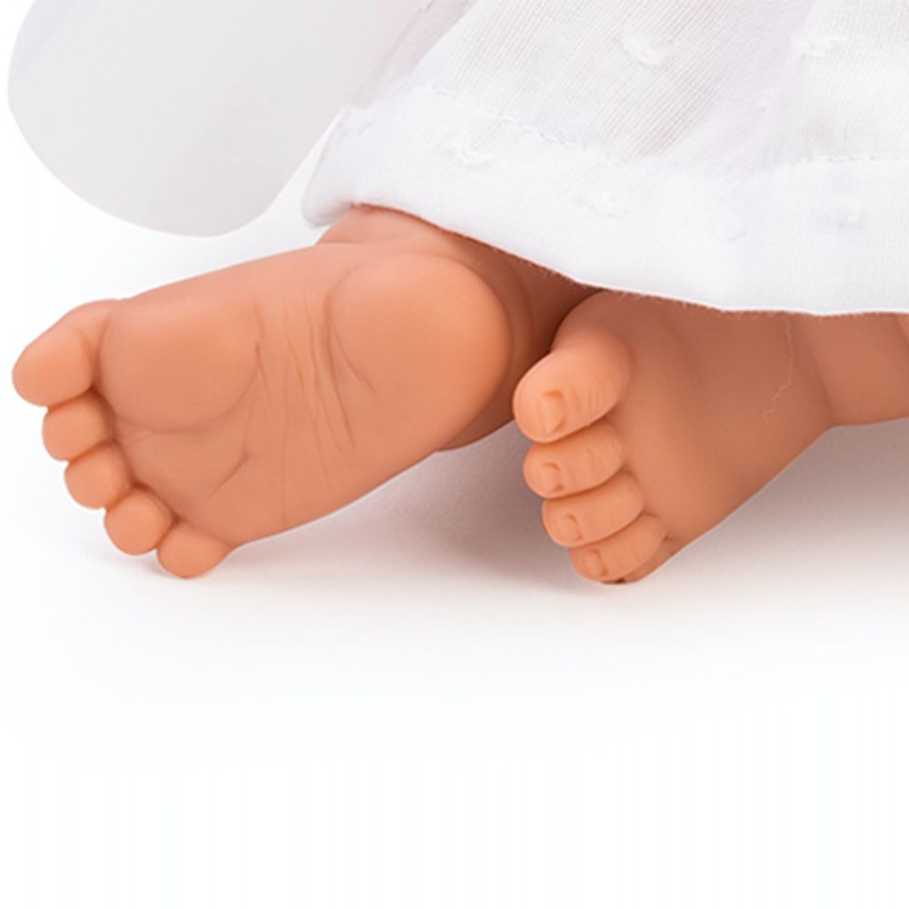 Кукла-бебе, Коке с бяла рокличка и шапка с дантели, 36 см