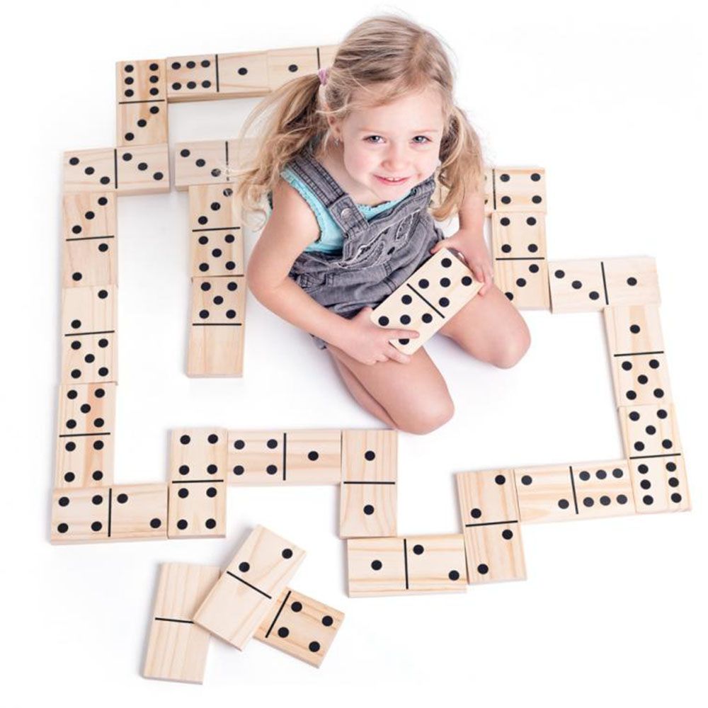 Гигантско дървено домино за градината