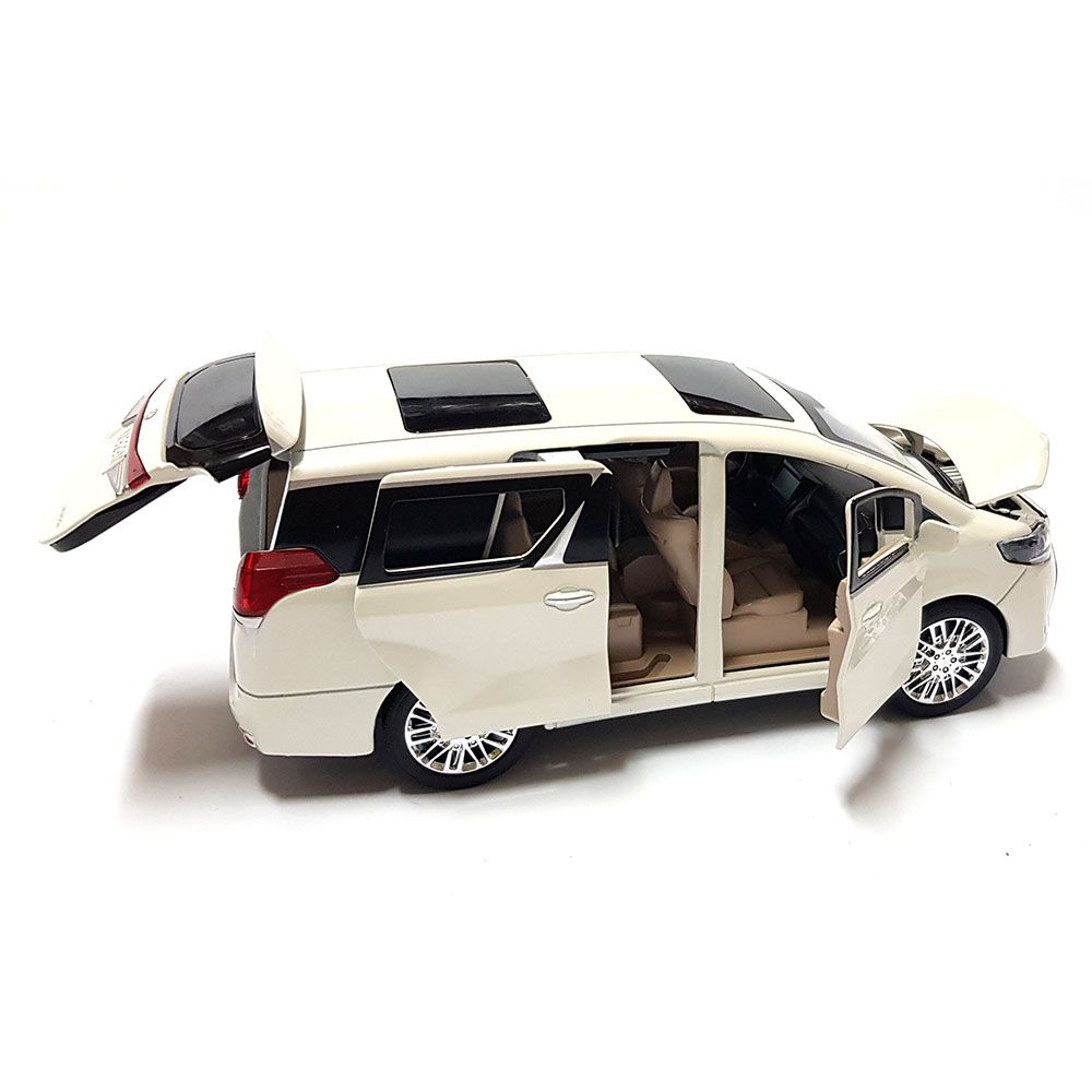 Метална кола, Toyota Alphard