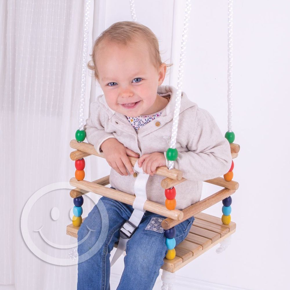 Дървена детска люлка