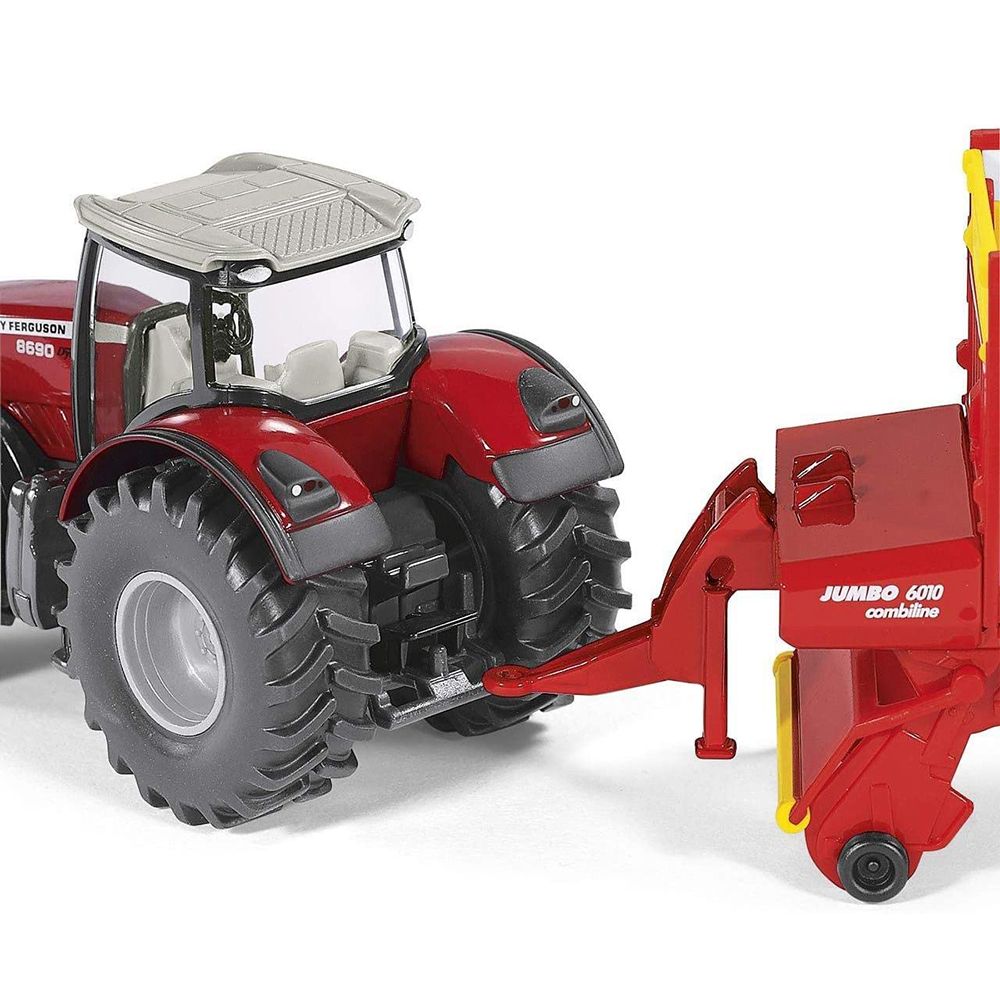 Трактор Massey Ferguson 8690 с ремарке Potinger