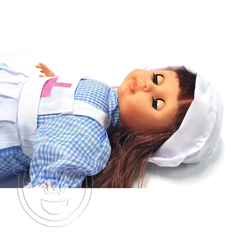 Кукла Рина, медицинска сестра, говори на български език