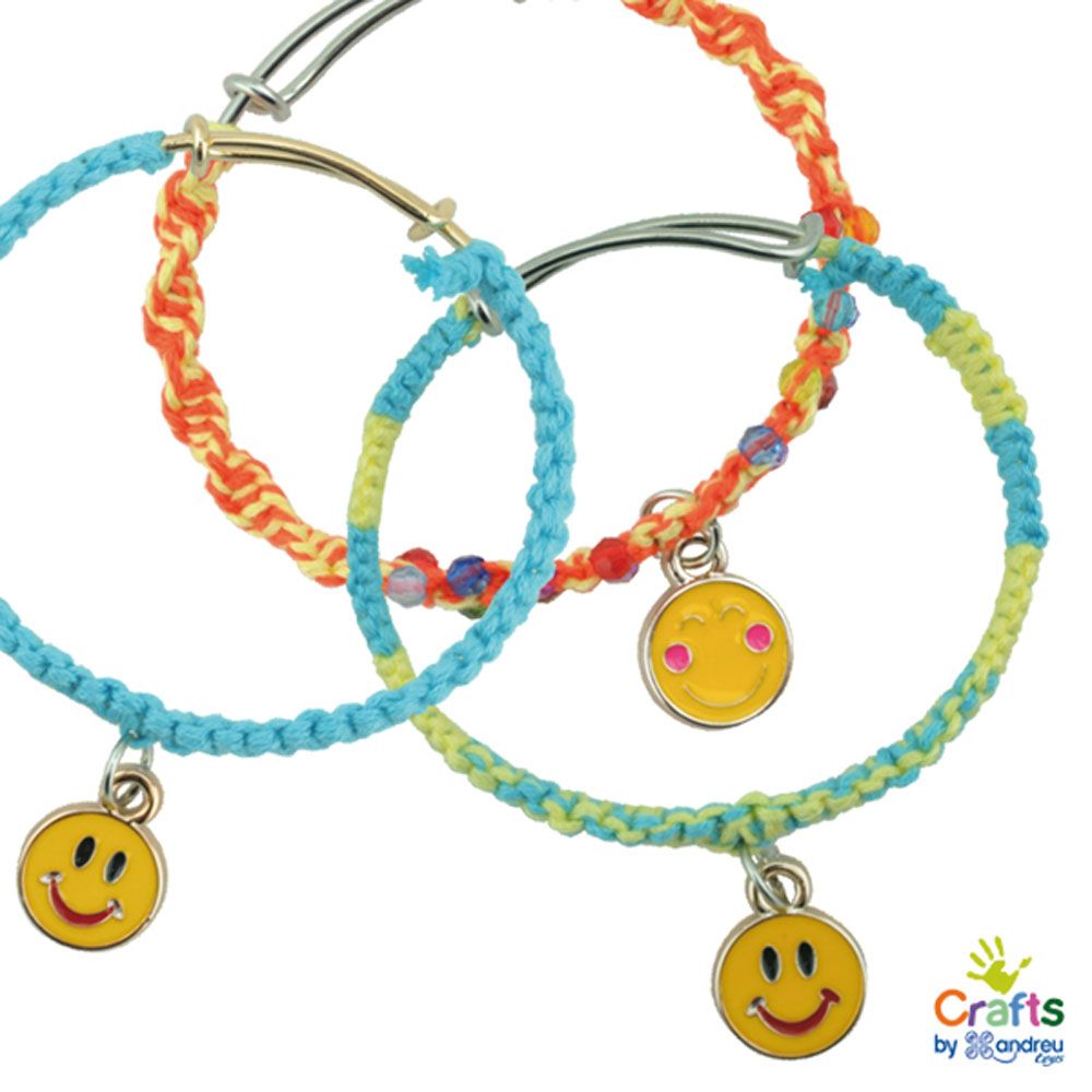 Направи сама гривни с емоджита