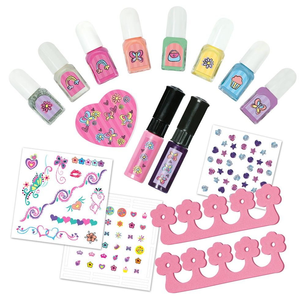 Дизайнерски комплект за маникюр