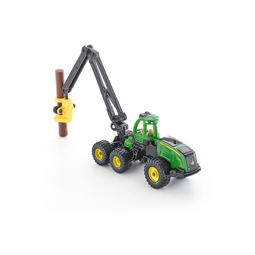 Трактор John Deere за товарене на дърва