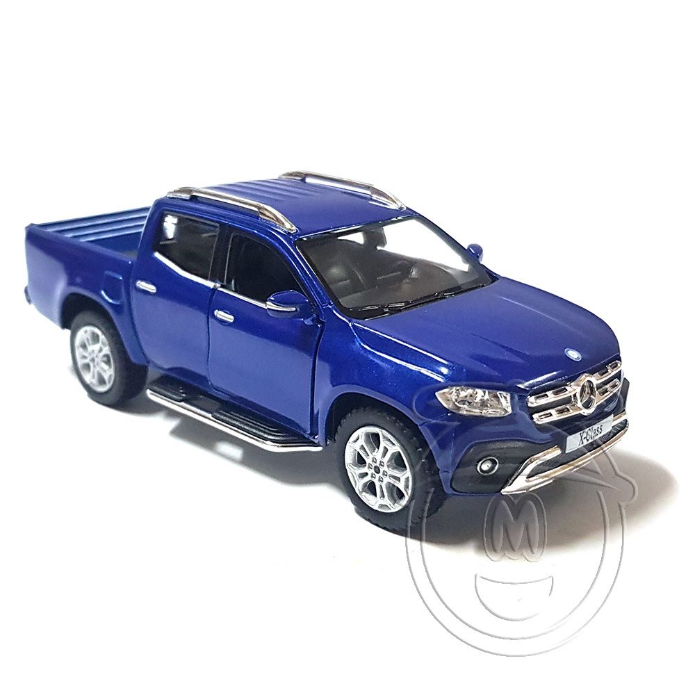 Метална кола, Mercedes BenzX-Class