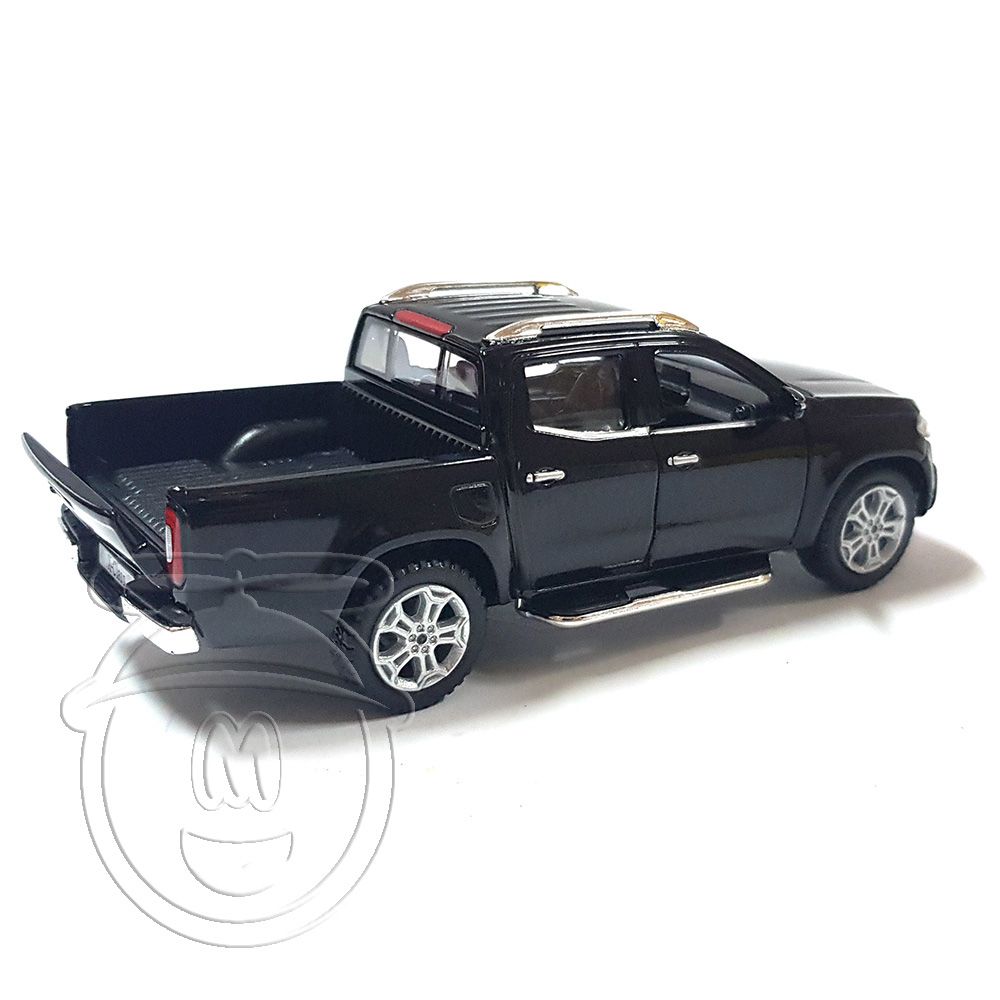 Метална кола, Mercedes BenzX-Class