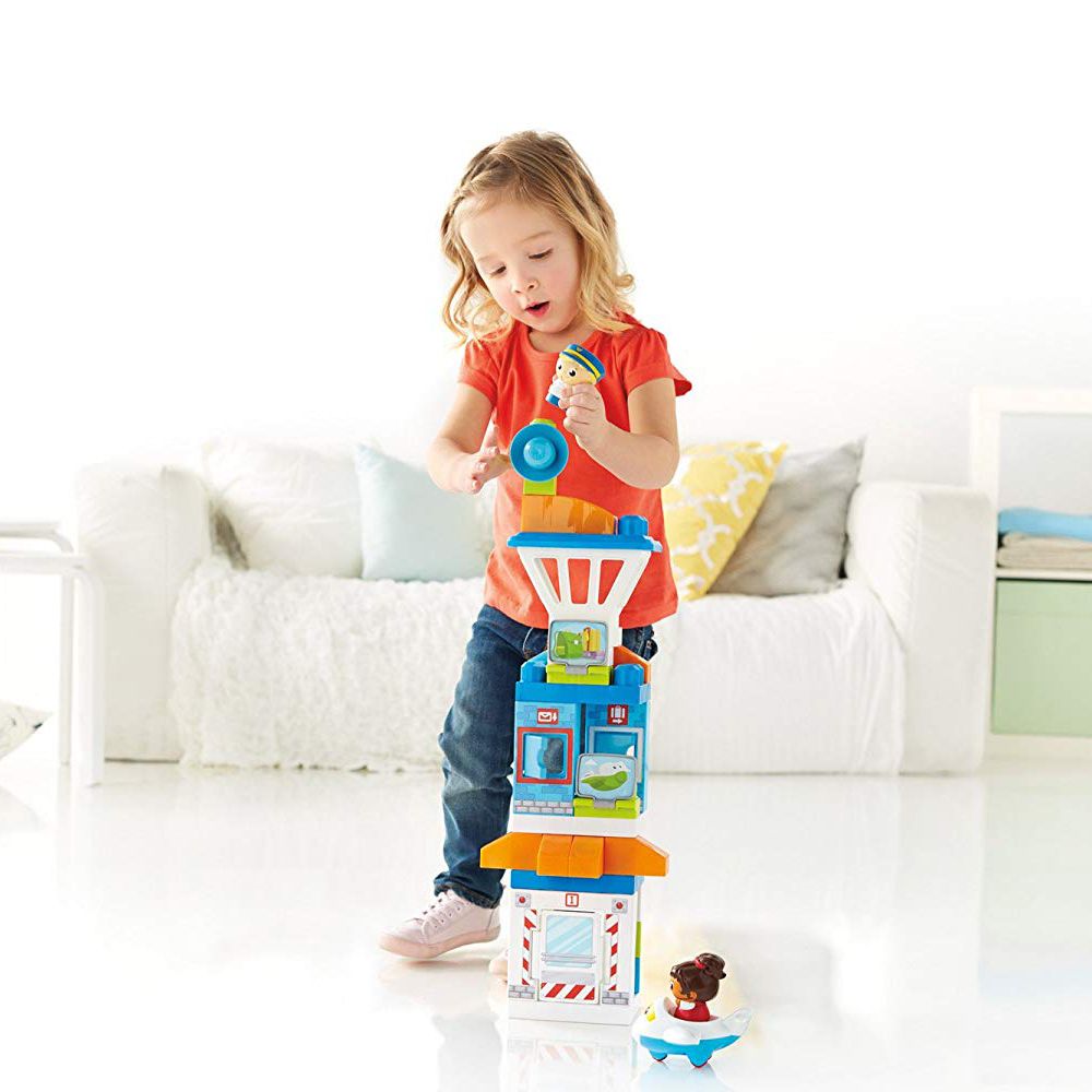 Моят първи конструктор, Летище