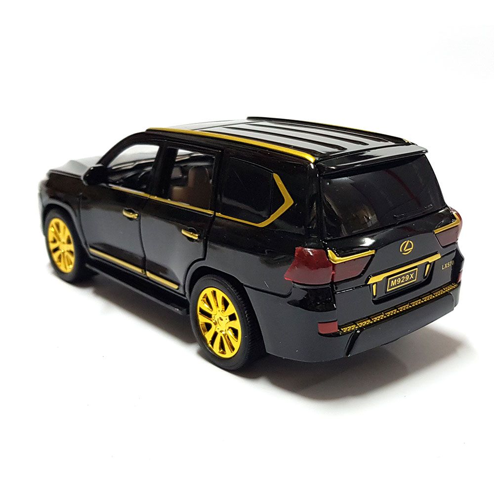 Метална кола, Лексус LX, 2021