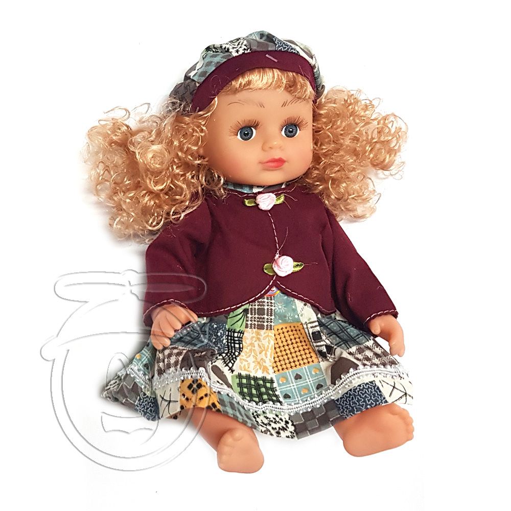 Моята любима музикална кукла с винено елече и къдрици