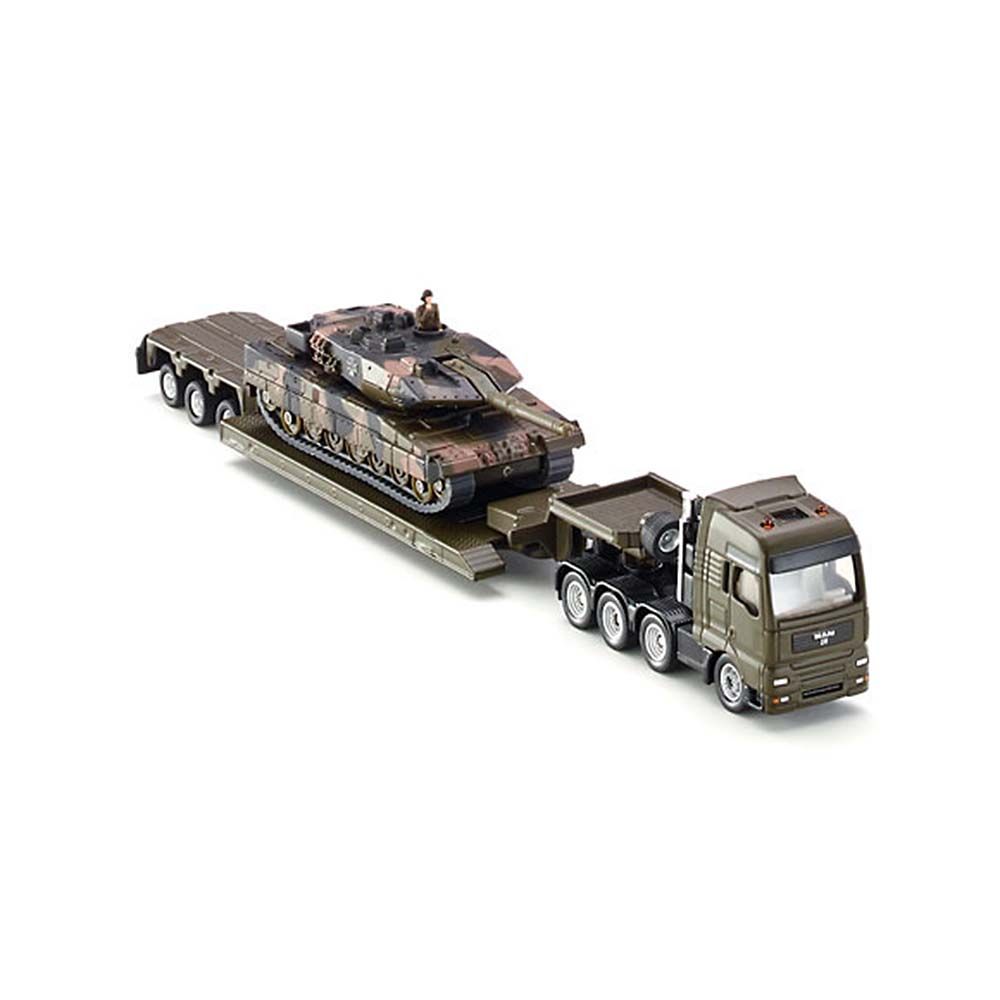 Тир влекач натоварен с танк