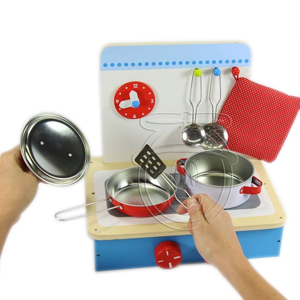 Детска дървена настолна кухня, Вълшебство