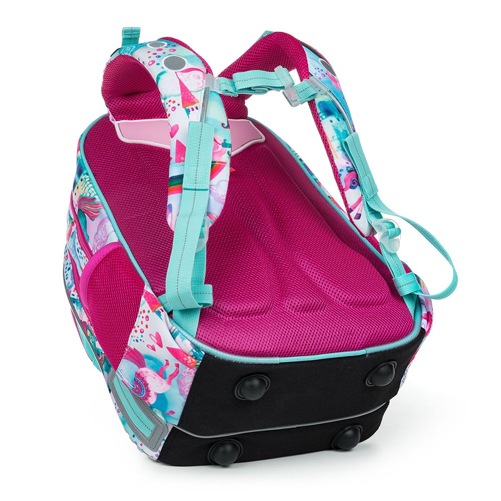 Анатомична ученическа раница, Приказен свят