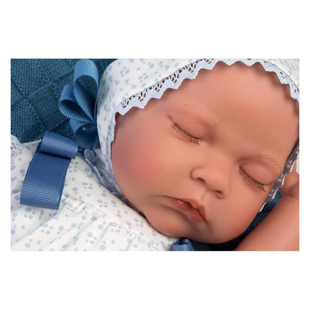 Кукла бебе, Начо