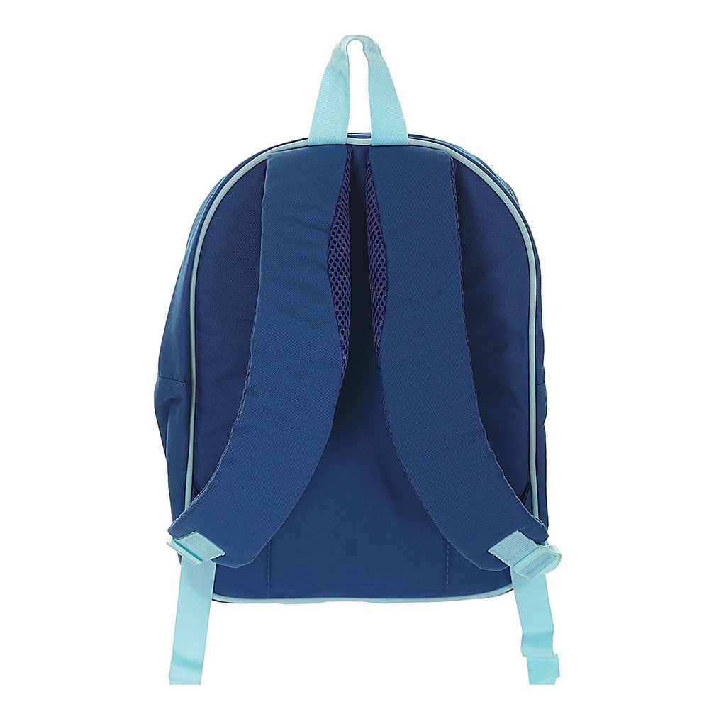 Раница за детска градина, Очарователно момиче