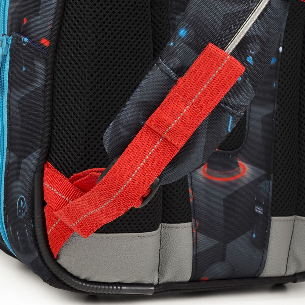 Анатомична ученическа раница за първи клас, Роботи