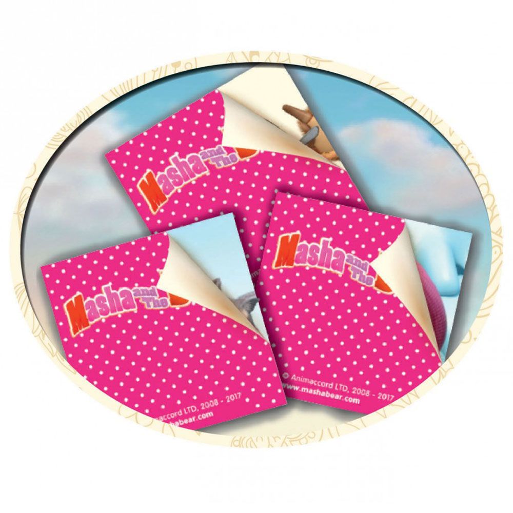 Маша - фотограф, Маша и Мечокът