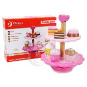 Дървен поднос с торти и мъфини