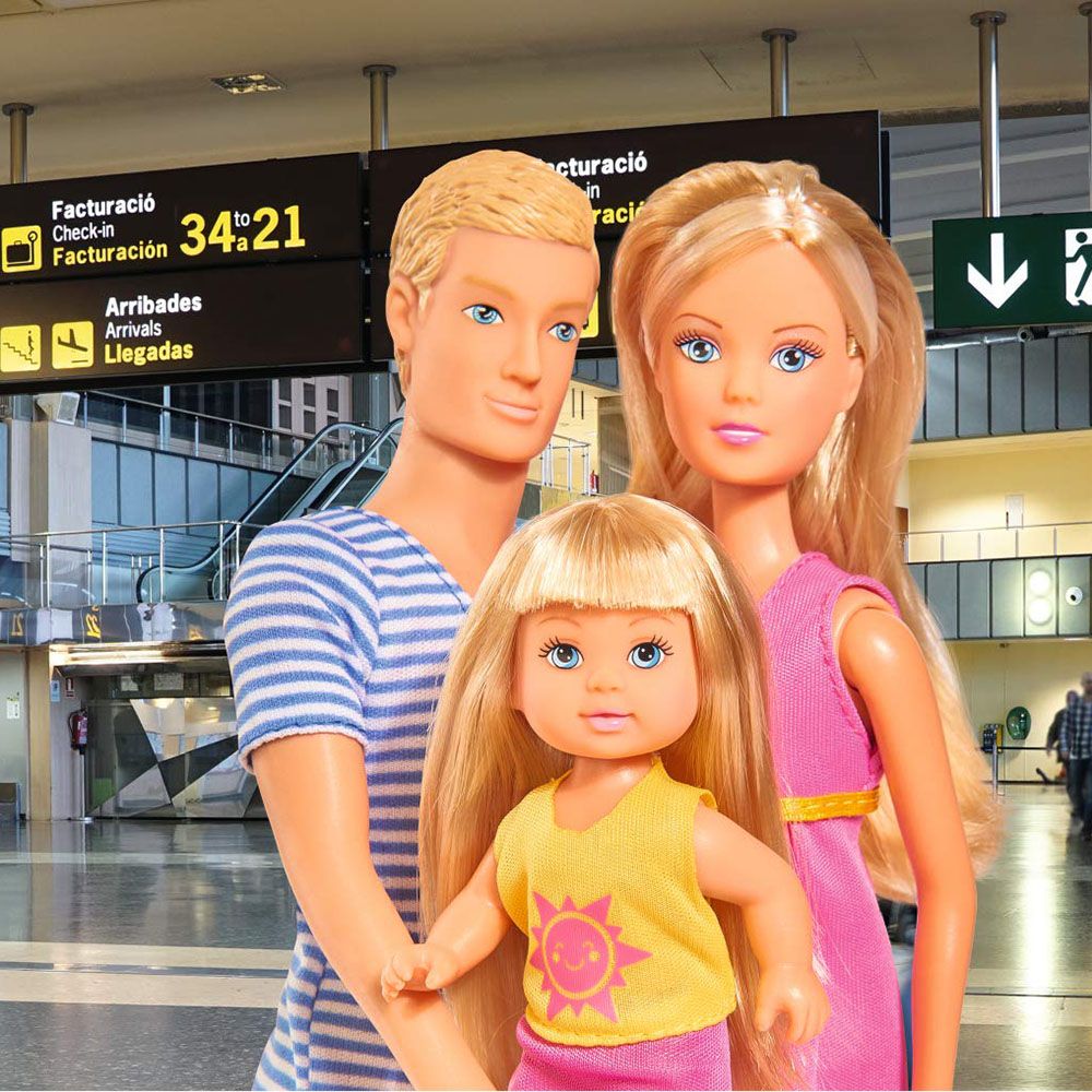 Кукли, Щастливото семейство на Стефани