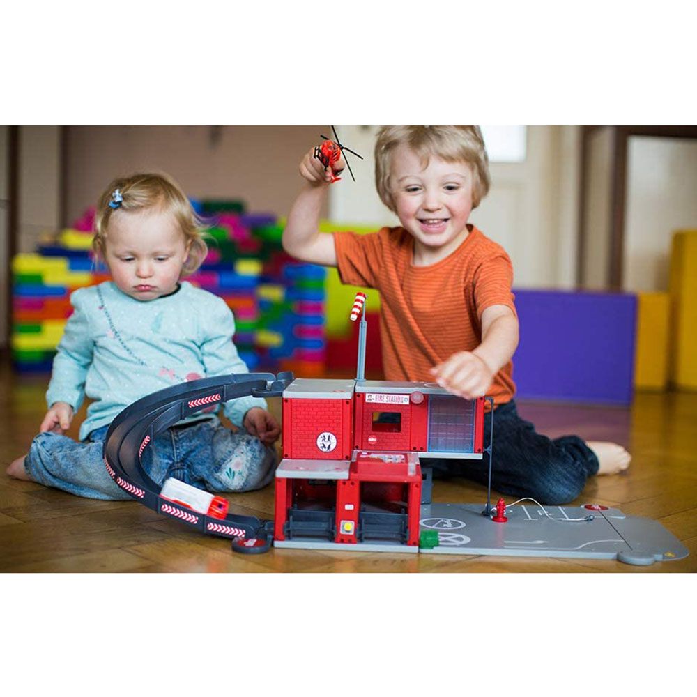 Пожарна станция