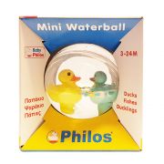 Прозрачна топка с две плуващи патета