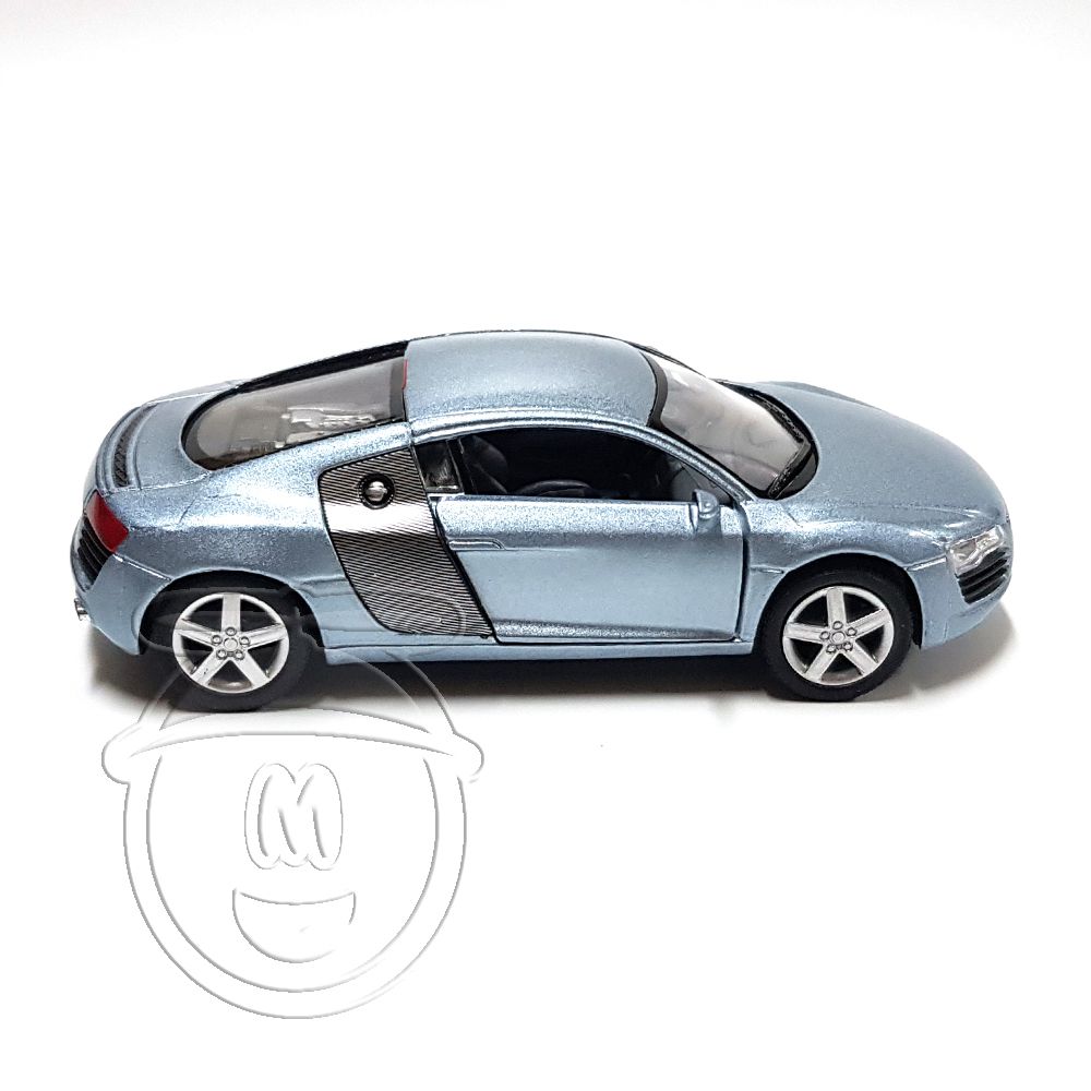 Метална кола Audi R8