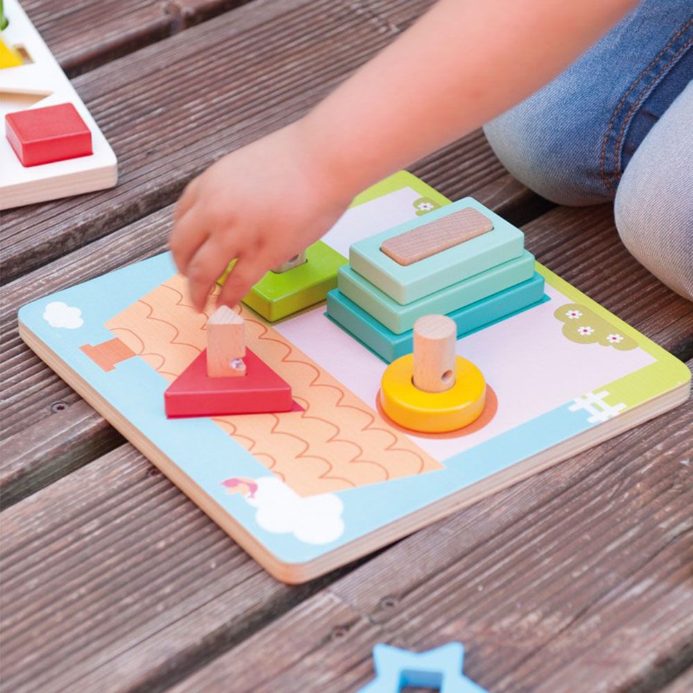 Низанка-пъзел с геометрични форми, Цветна къща