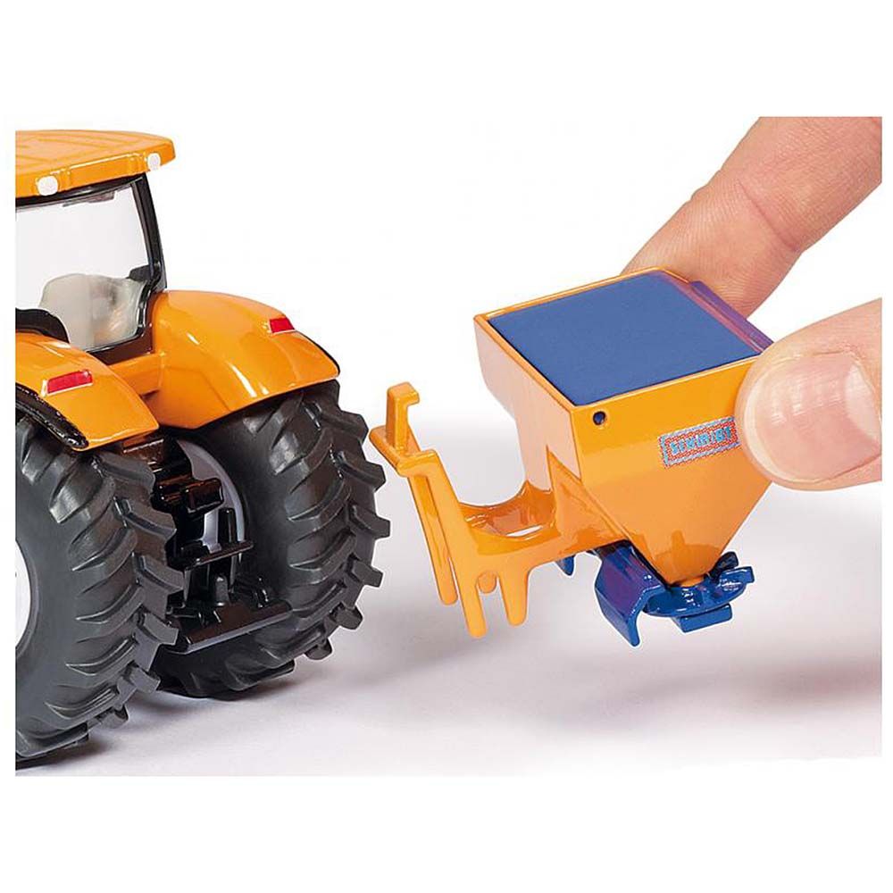 Трактор New Holland снегорин с разпръсквачка за сол