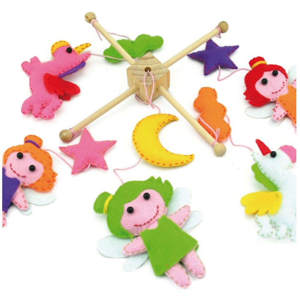 Украса за стая - комплект за шиене с филц, Вълшебен свят