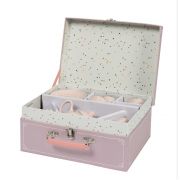 Детски комплект за чай в красив куфар